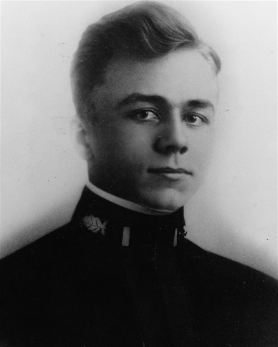 Photo courtesy of the Naval History and Heritage Command
