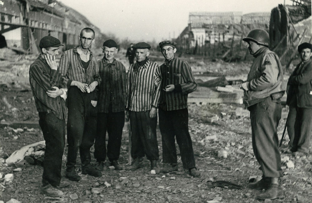 American soldier with survivors from Dora-Mittelbau concentration camp.