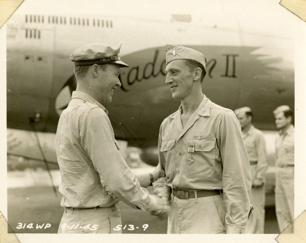 Lt Vyhnanek receiving the Distinquished Flying Cross medal