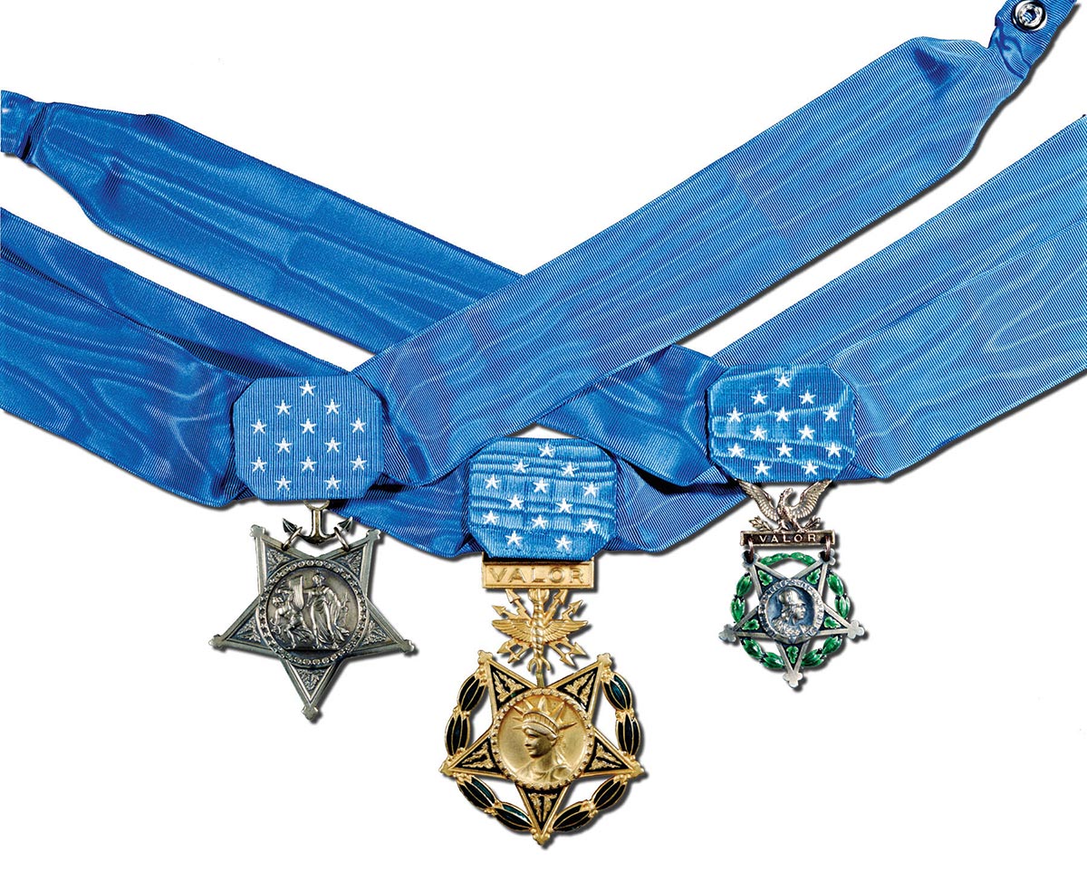 Three Medals go Honor