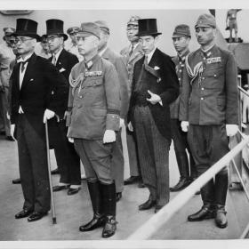 Delegates from Japan arrive to sign surrender documents